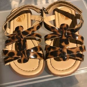Toddler leopard sandals children’s place size 8